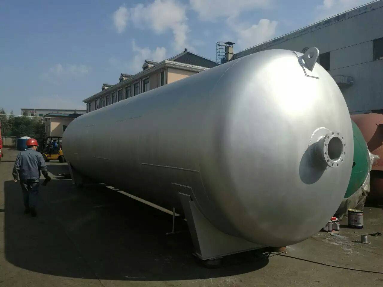 申江不銹鋼儲(chǔ)水罐 申江不銹鋼儲(chǔ)水罐